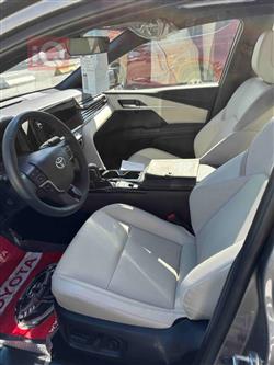 تۆیۆتا کامری